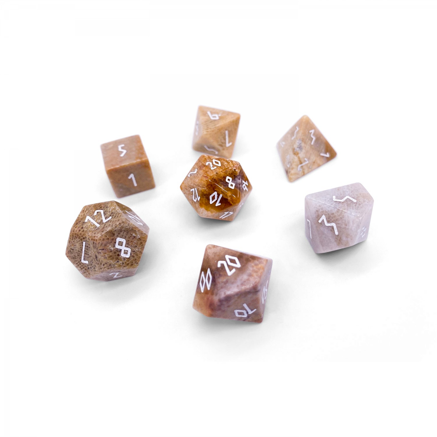 Norse Foundry Stone Dice: Coral Fossil